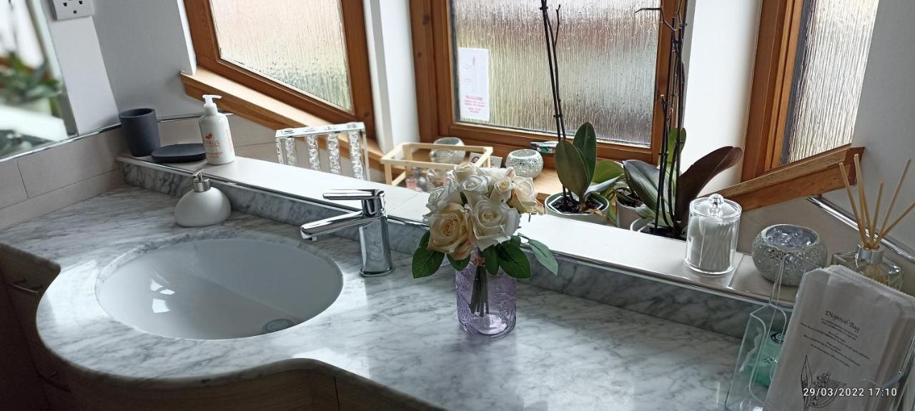 Outlander Boutique B&B Super King Cruden Bay Eksteriør bilde