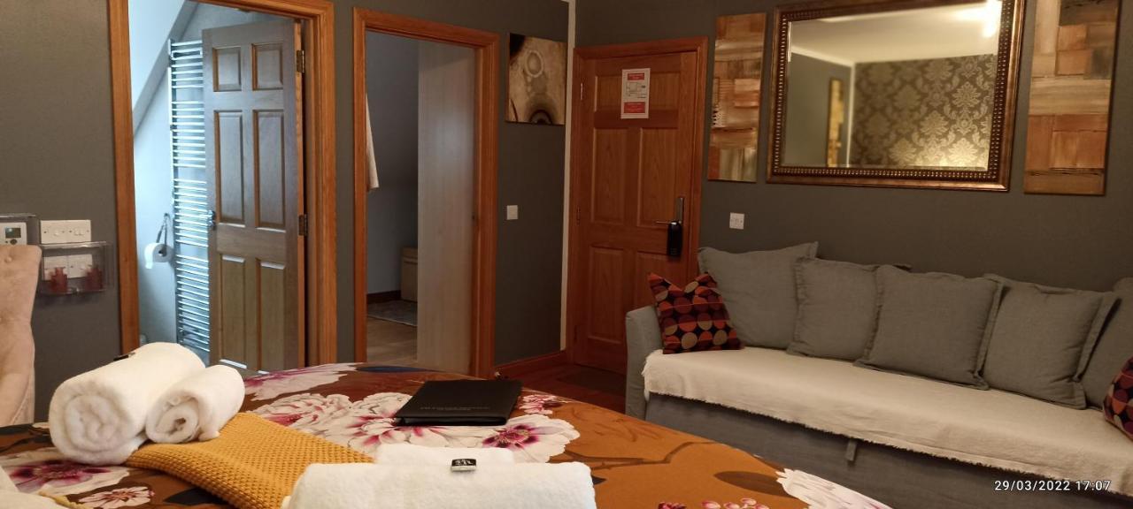 Outlander Boutique B&B Super King Cruden Bay Eksteriør bilde
